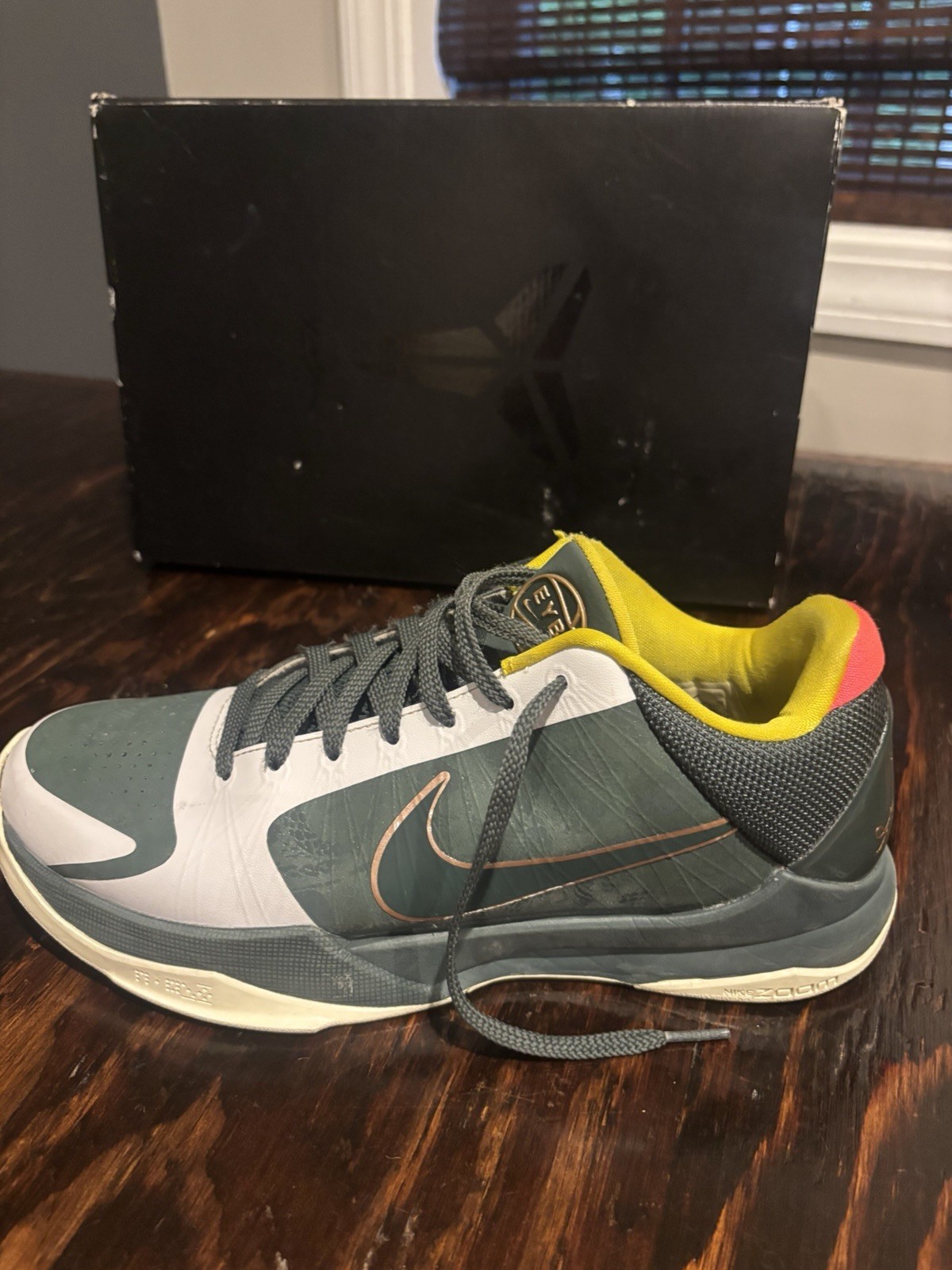 Nike Kobe 5 Protro EYBL Forest Green Yellow Size 10