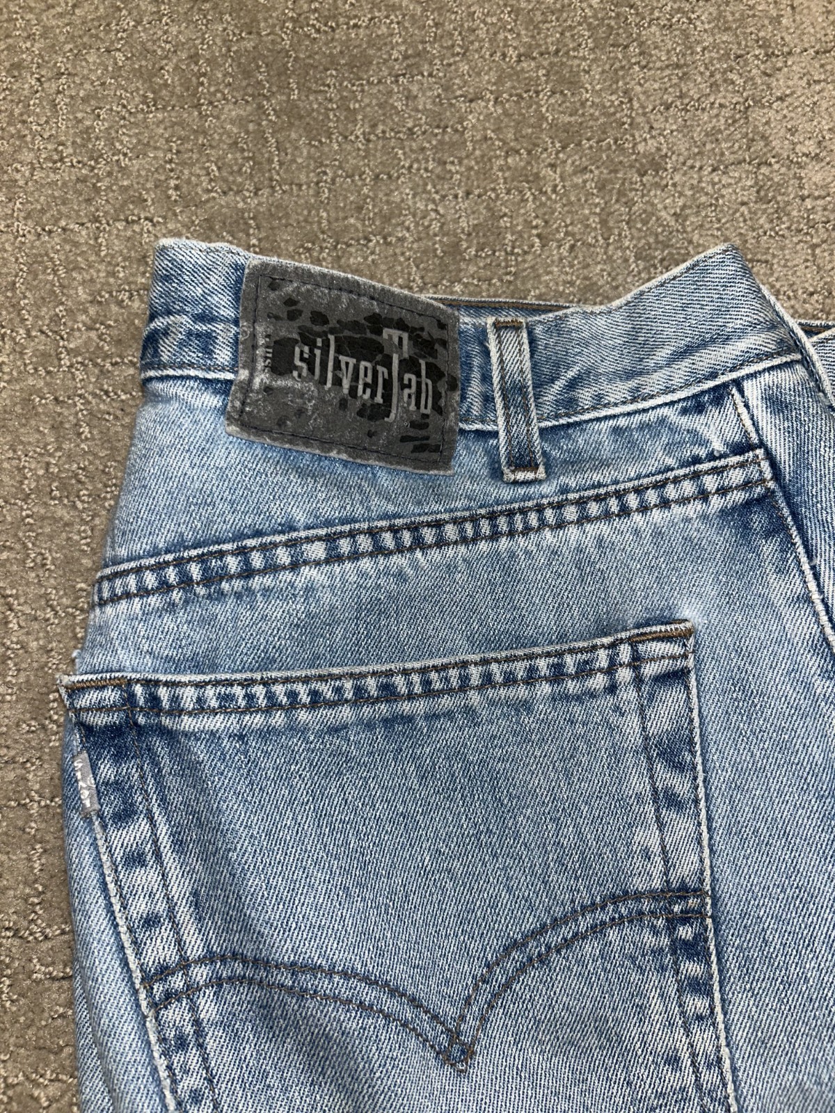 Vintage Levi’s Jeans Men’s 36×30 Blue Denim Silvertab Straight Loose Baggy Y2K