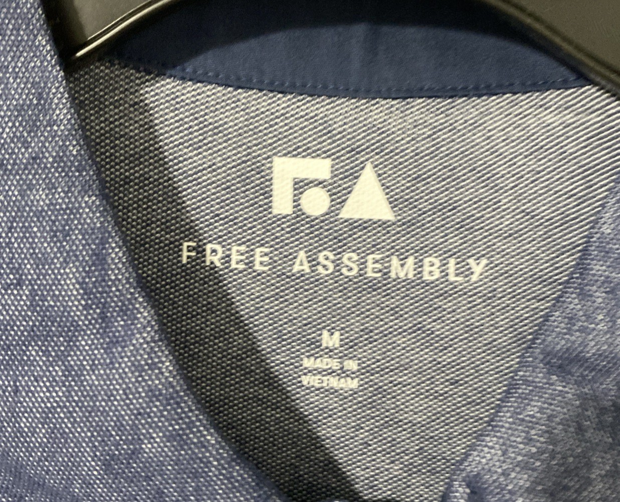 Free Assembly Men’s Collared 3-Button Placket Polo Shirt Blue Indigo Size Medium
