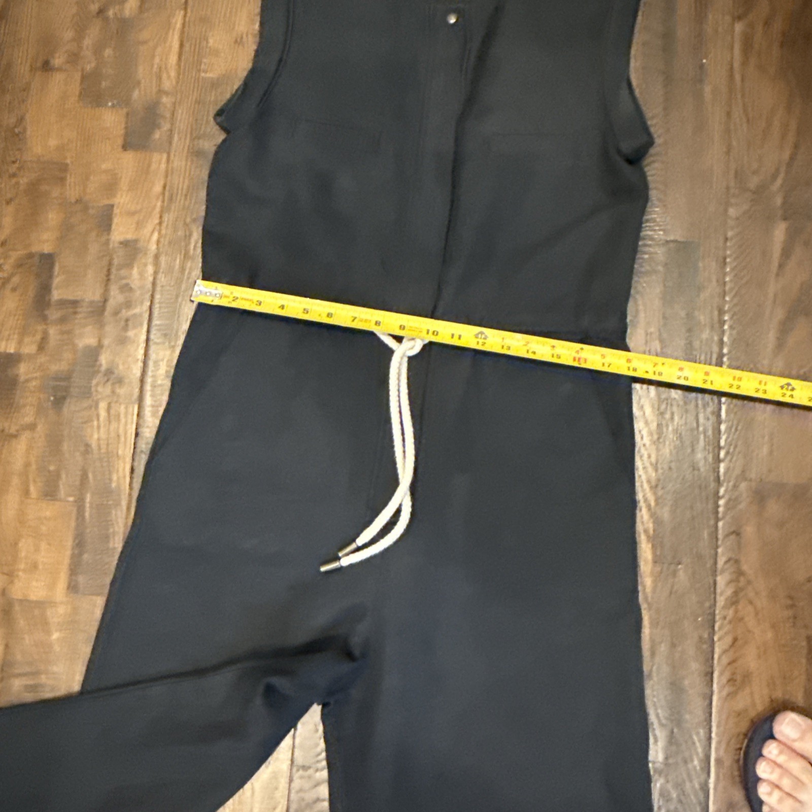 G. Label by Goop Sleeveless Parachute Jumpsuit Navy Linen Blend Sz 4 Italy