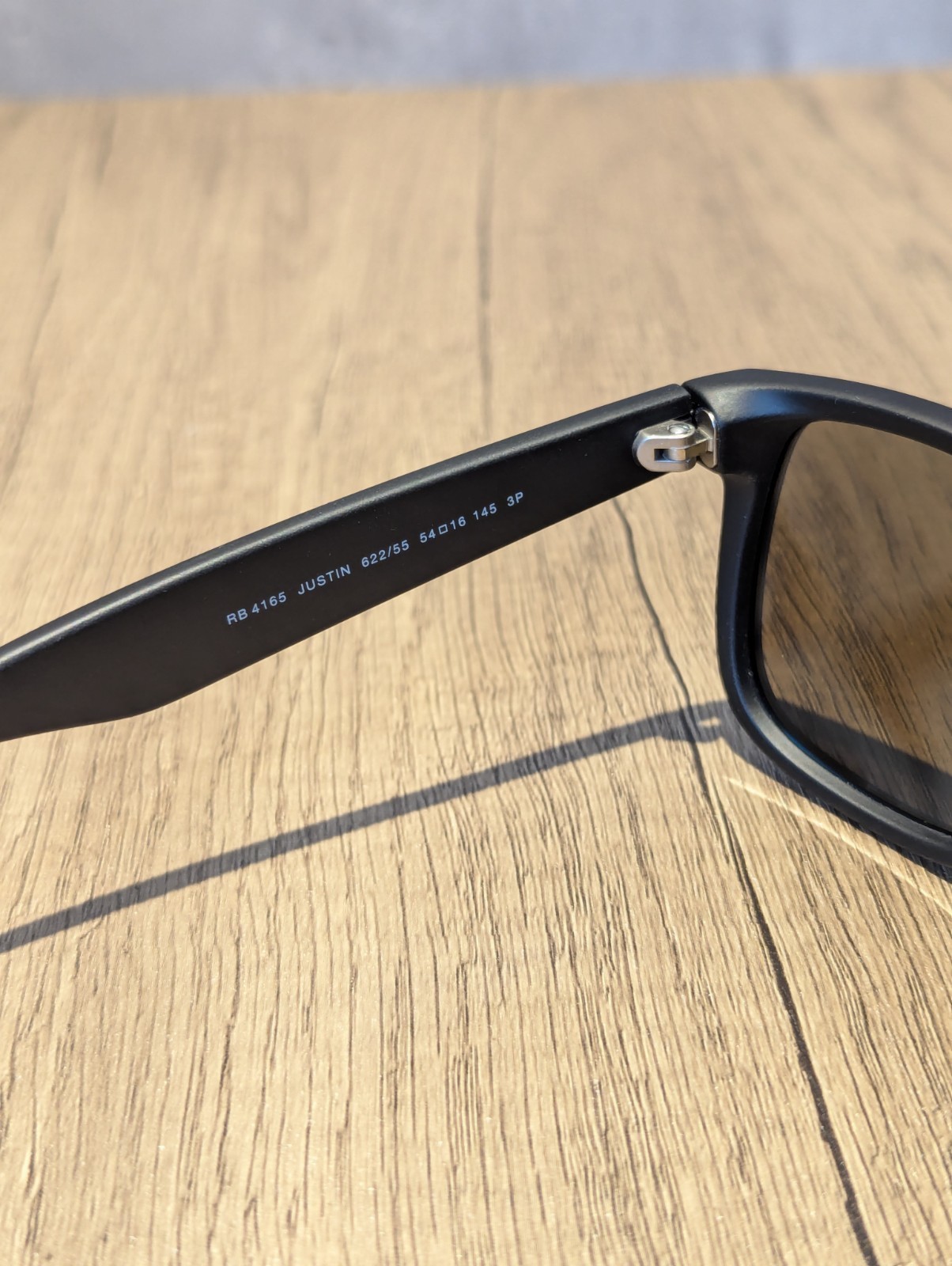 Ray-Ban RB4165 622/55 Black Frame Blue flash Polarized Lenses sunglasses-54mm