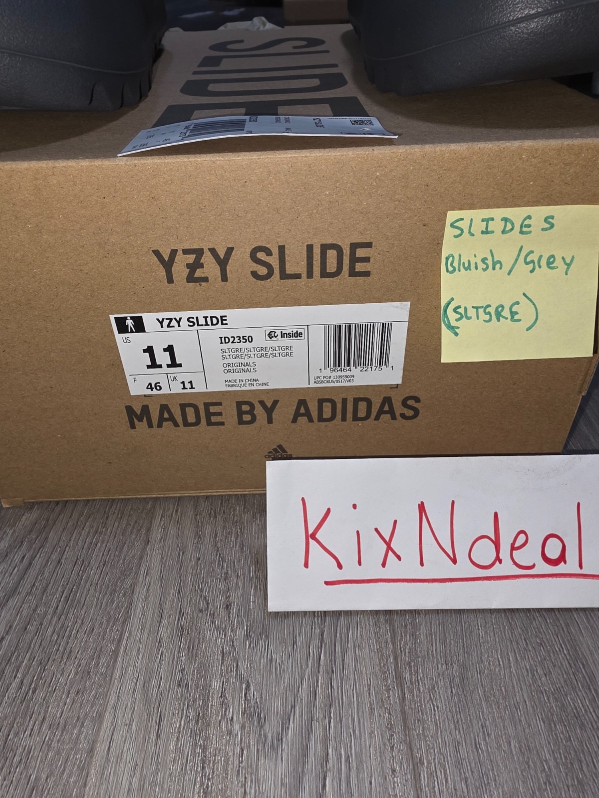 Authentic Adidas Yeezy Slide SLATE GREY Sandal ID2350 US Size 11 yzy rnr wave