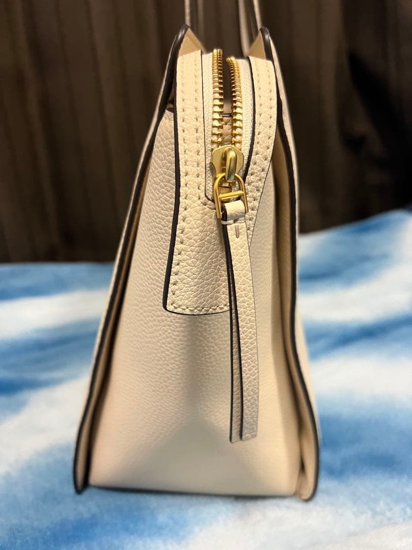 Tory Burch Robinson Pebbled Tote