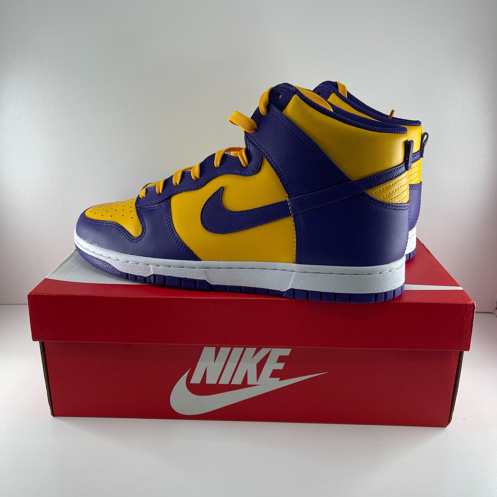 ✅ BNIB Nike Retro High Dunks Purple Lakers UK 10.5 US 11.5 EU 45.5 DD1399-500 📦