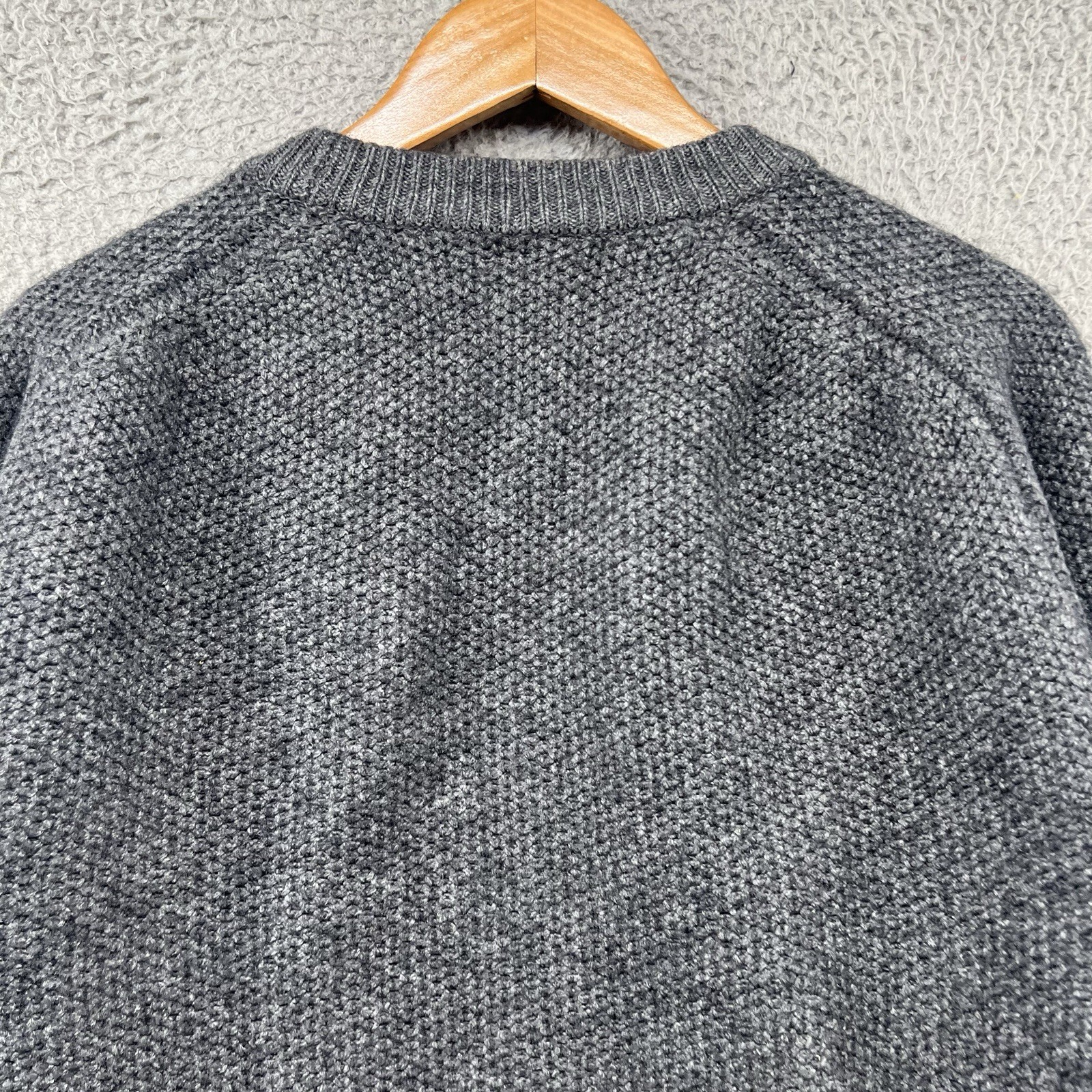 Cross Creek 100% Camel Hair Sweater Mens Medium Grey Knit Sweatshirt Wool Adult