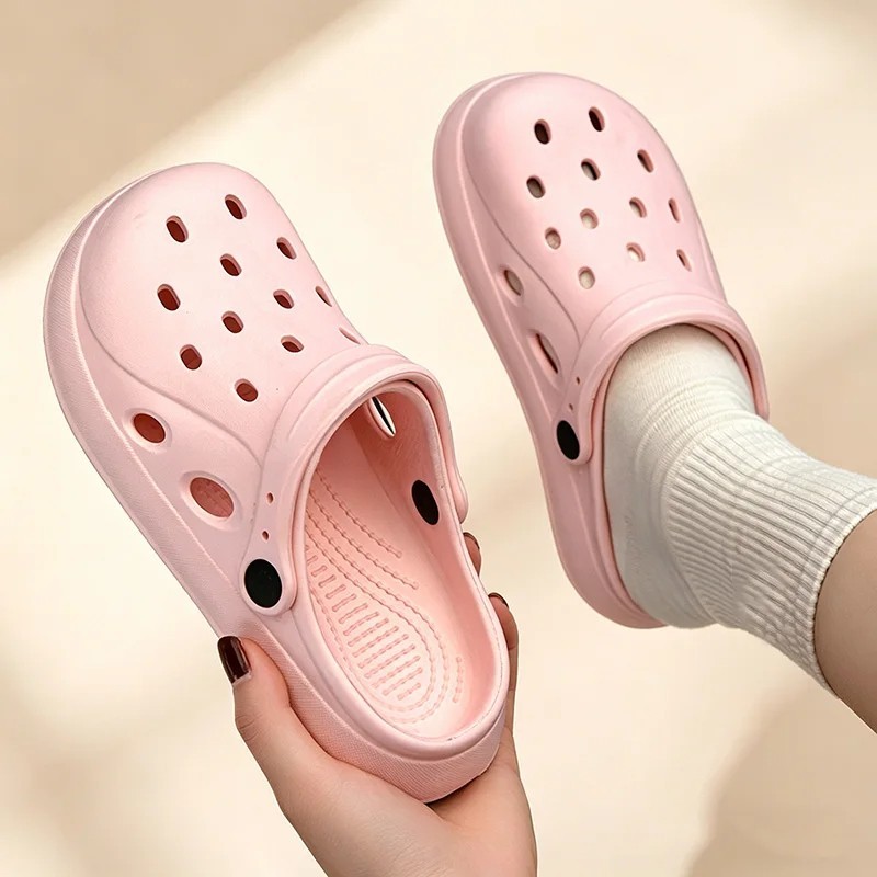 Unisex Crocs Classic Clog Sandals men’s women’s Shoes Summer Beach slippers