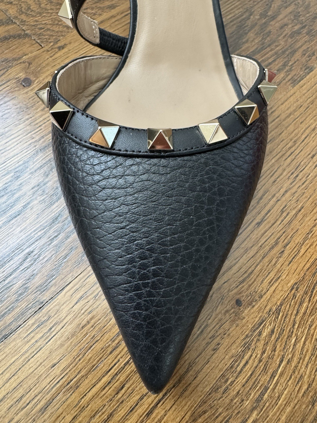 Valentino Garavani 50mm Rockstud Pointed Toe Mule In Black Size 38EU/8B