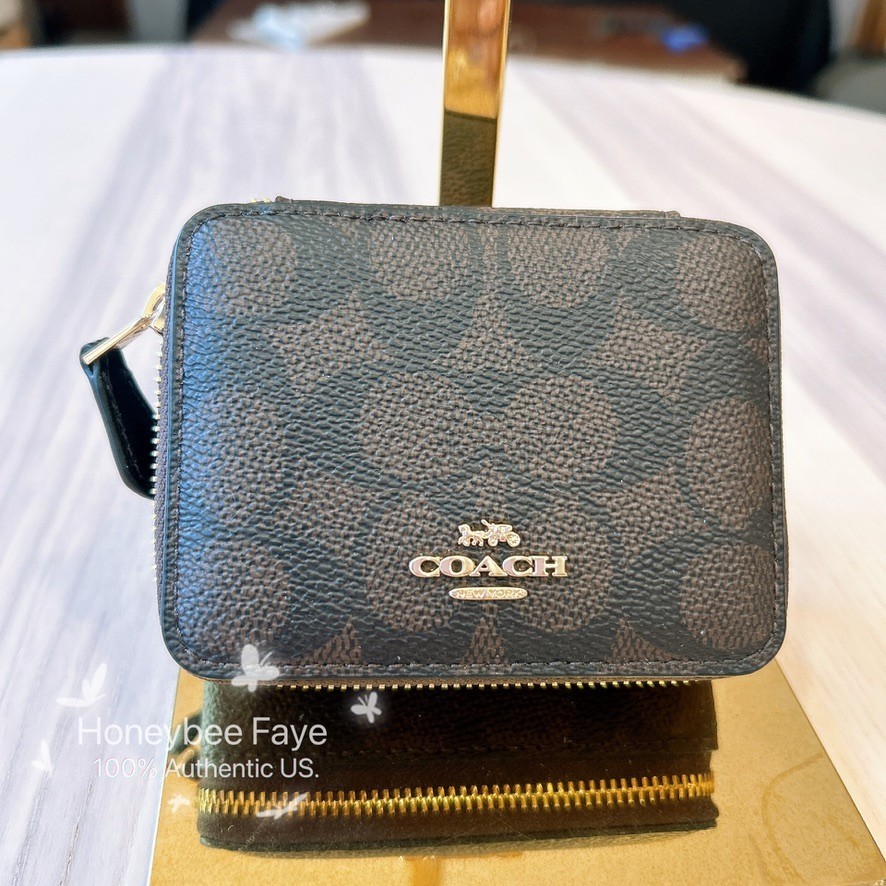 NWT Coach Weekly Pill Box In Signature Canvas CR921/C3349/C4579