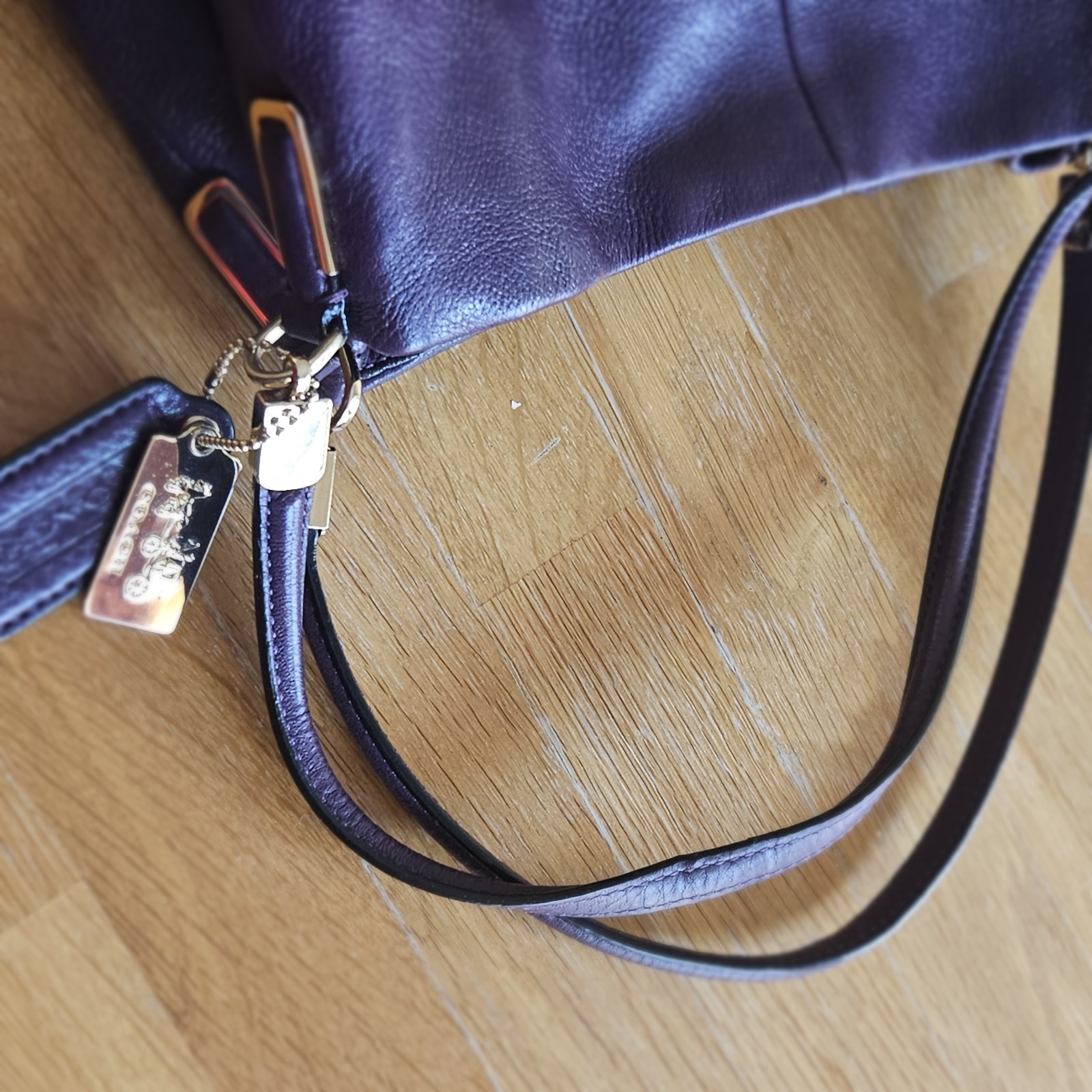 COACH Madison Phoebe Tumbled Pebbled Plum Purple Leather Lined Shoulder Bag