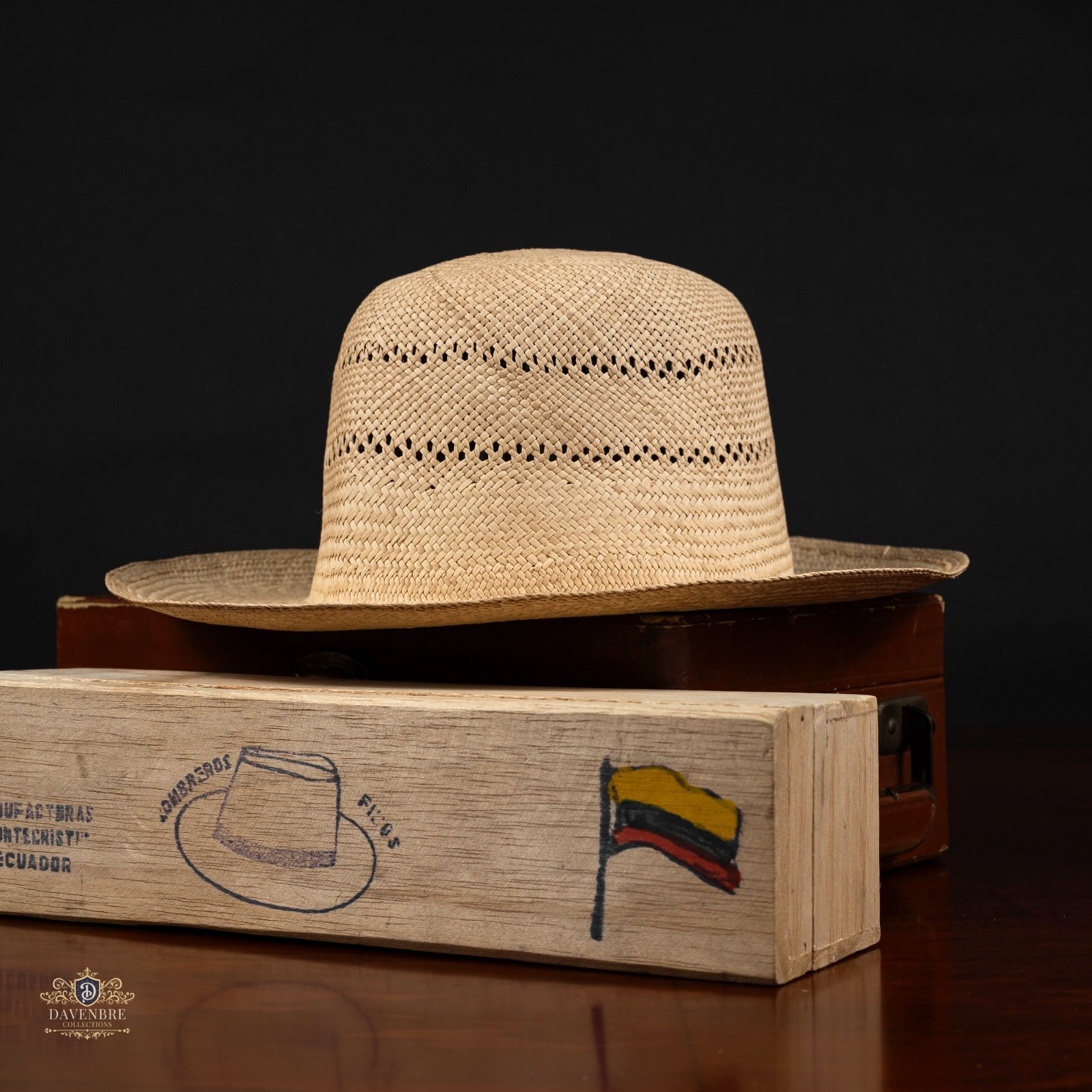Rollable Montecristi Toquilla Palm Straw Panama Hat Natural Blocked 7 1/4
