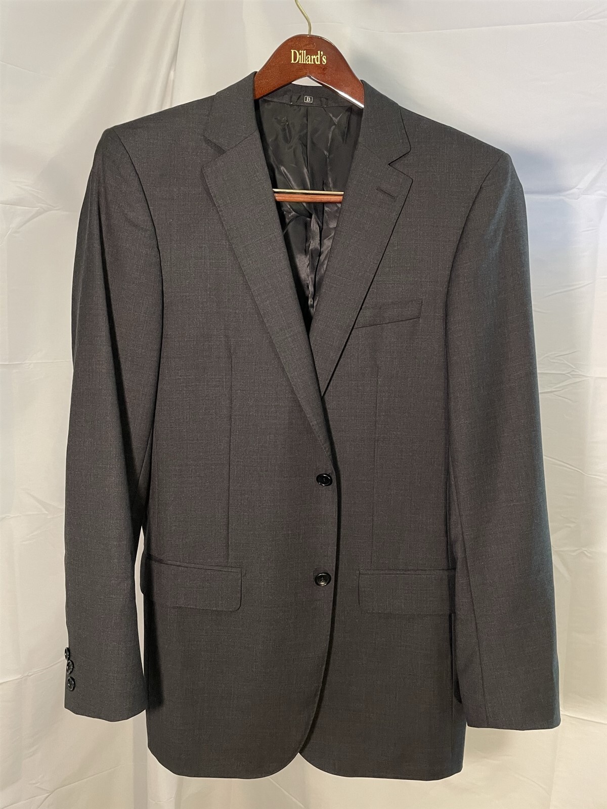 Benjamin Sartorial Collection 52 | 42R Charcoal Wool 2Btn Surgeon’s Cuffs Blazer