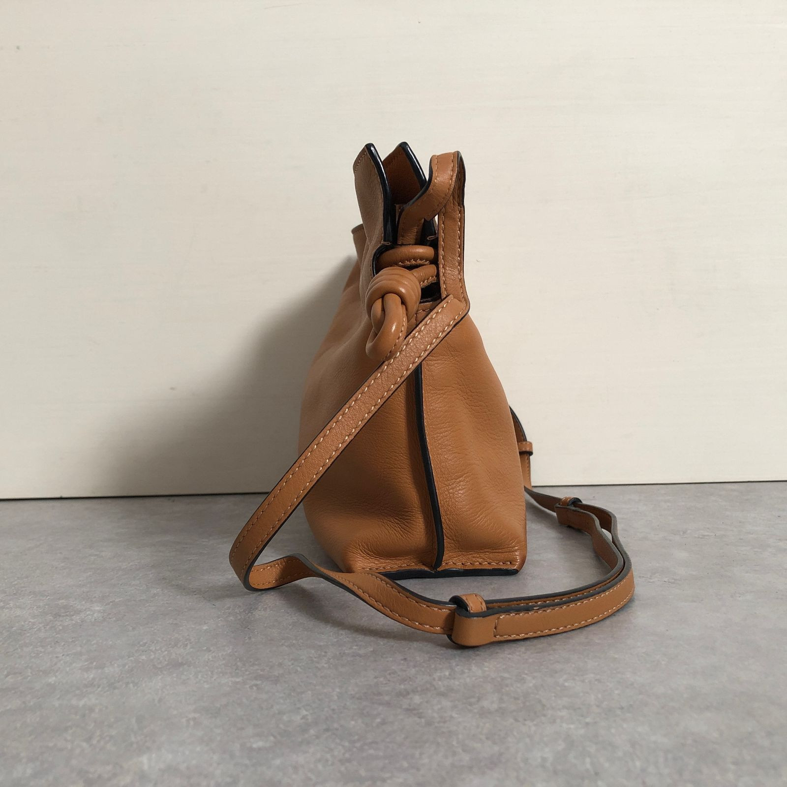 Loewe Flamenco Tan Leather Clutch Shoulder Bag Iconic Luxury Style