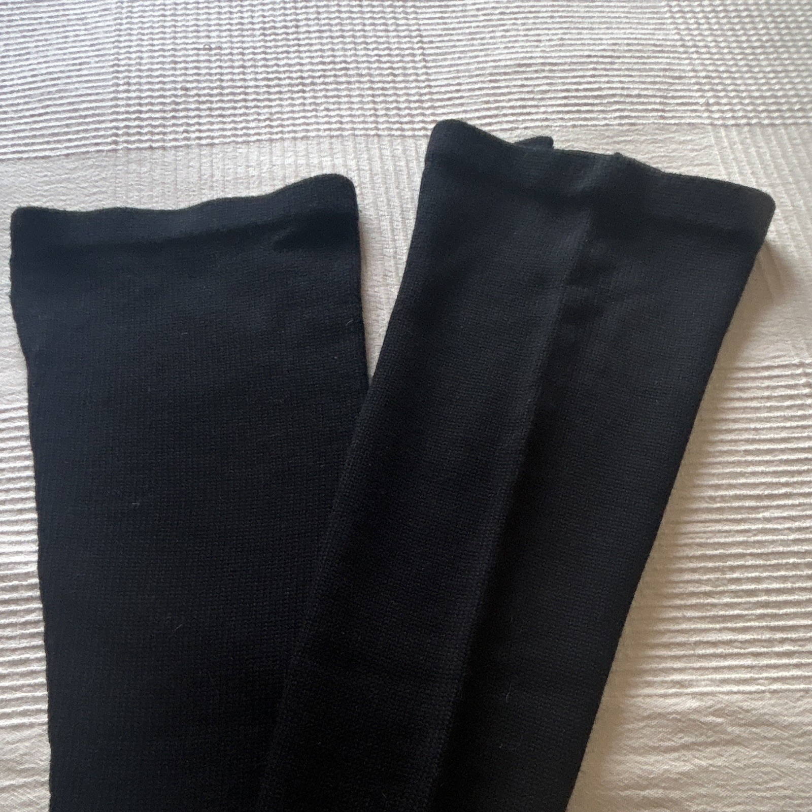 NFP 100% Merino Wool Leg Warmers, Black Solid Cuff, Women’s XS/S, 1 Pair