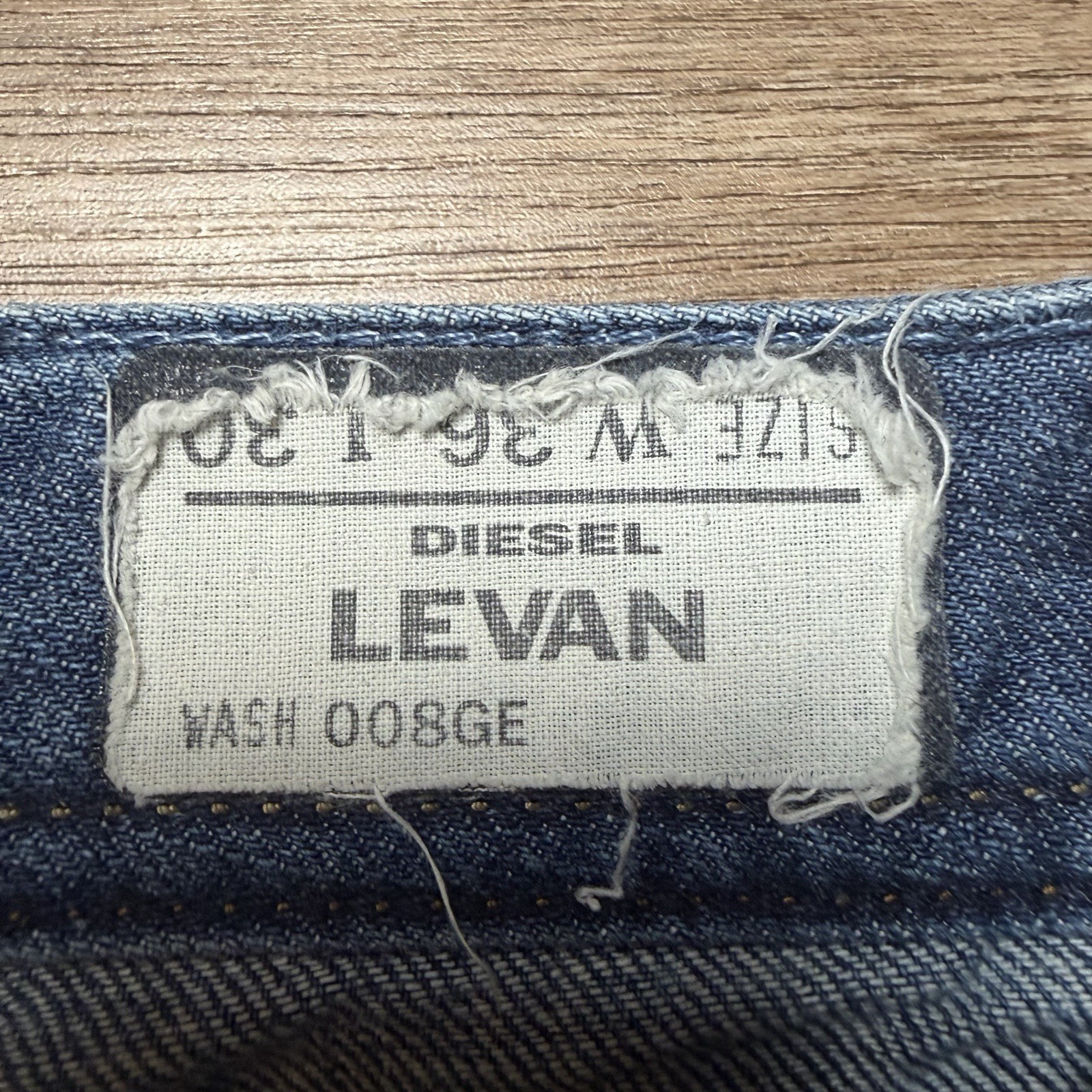 Diesel Levan Jeans Men 36×26 Blue Relaxed Straight Dark Wash Denim 8GE (Hemmed)