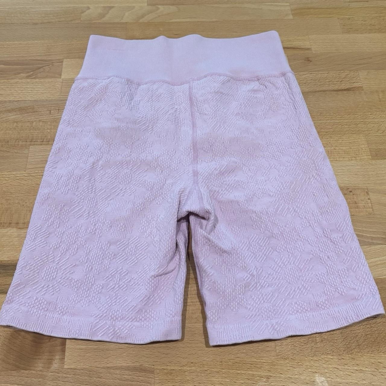 Aerie Biker Shorts Pink with Flower Pattern Size Medium