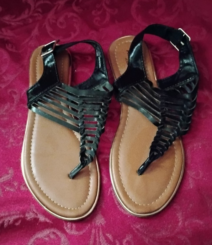 Arizona Jean Co Women’s Black Strappy Gladiator Sandals Ankle Strap US 8 M