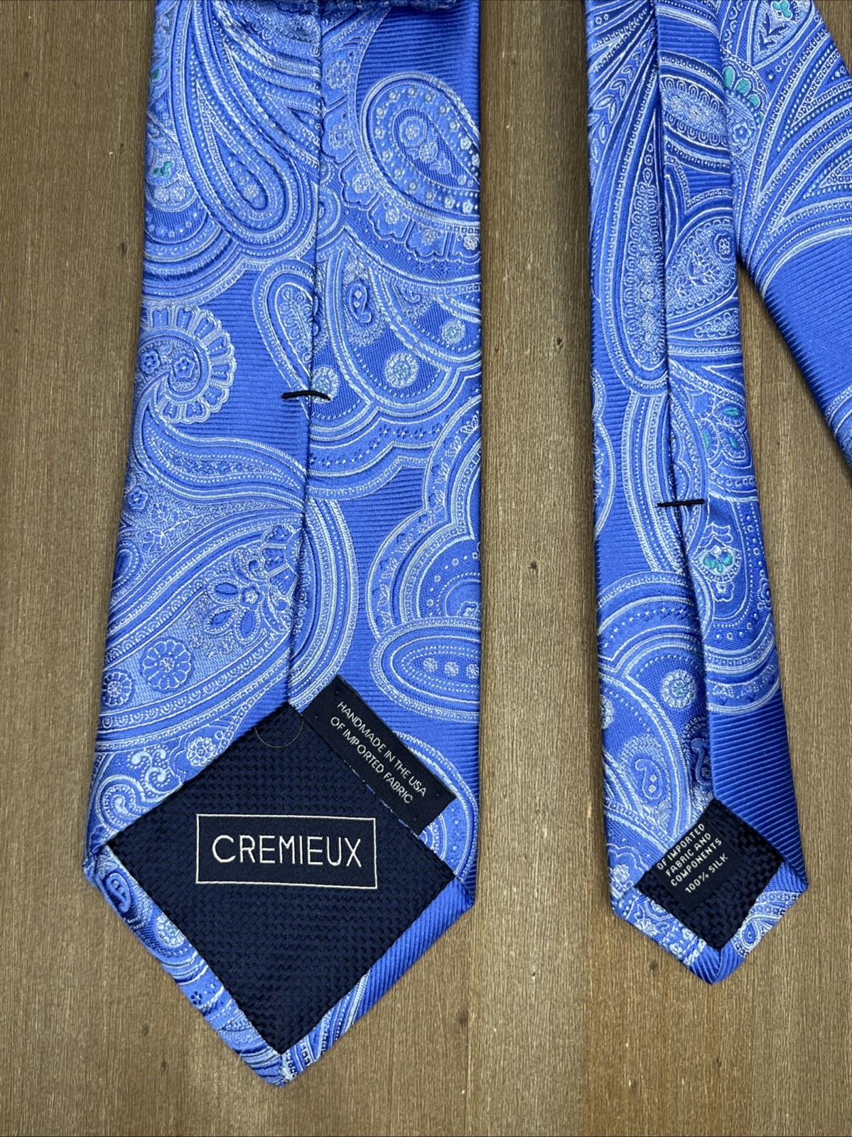 DANIEL CREMIEUX Silk Tie Designer Paisley Blue W3.25xL58 Made in USA Luxury