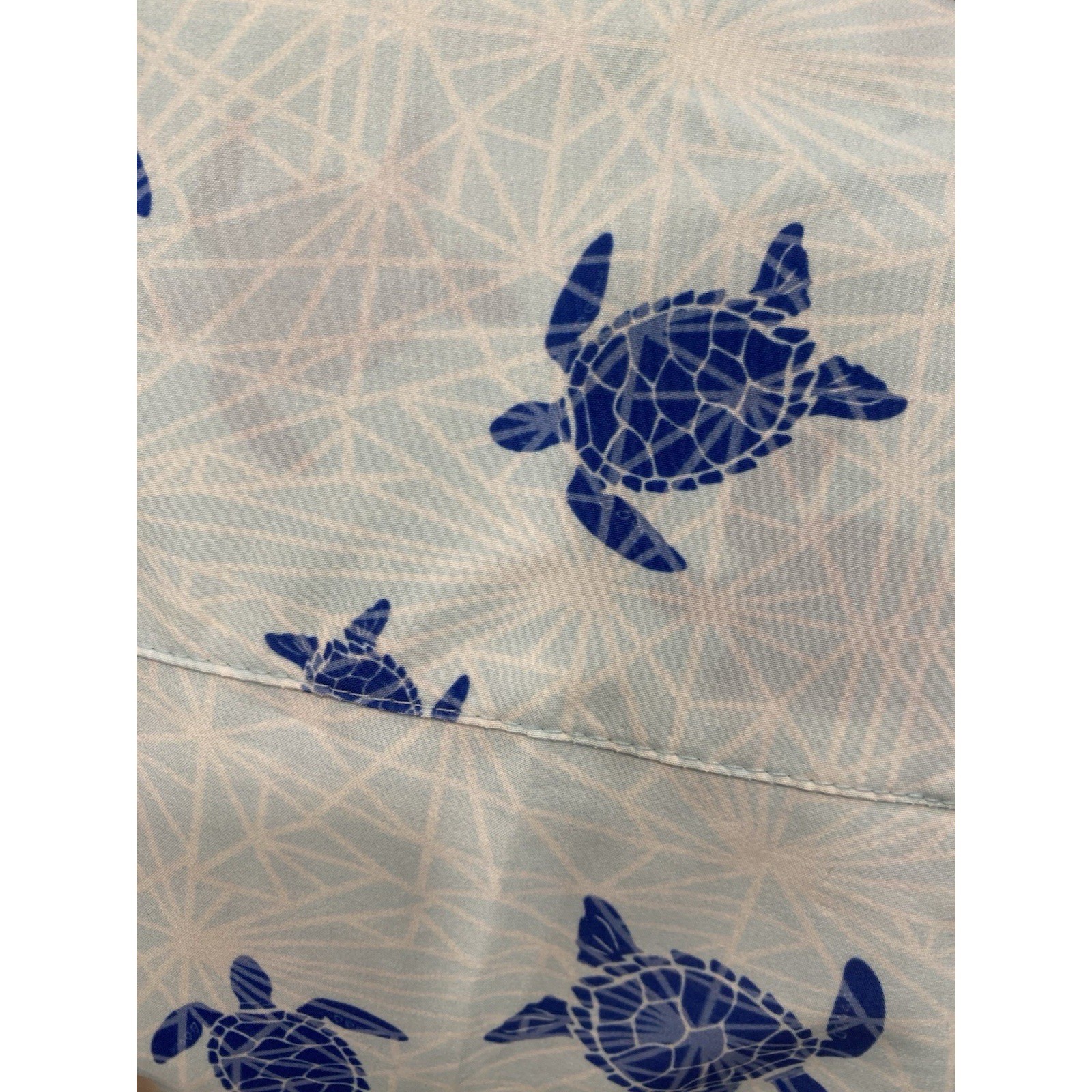 Weekender sportswear beach button down Top Blue turltle print SZ medium
