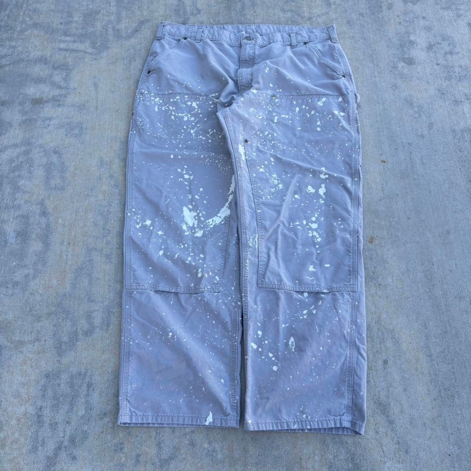 Carhartt Men’s Grey and White Trousers