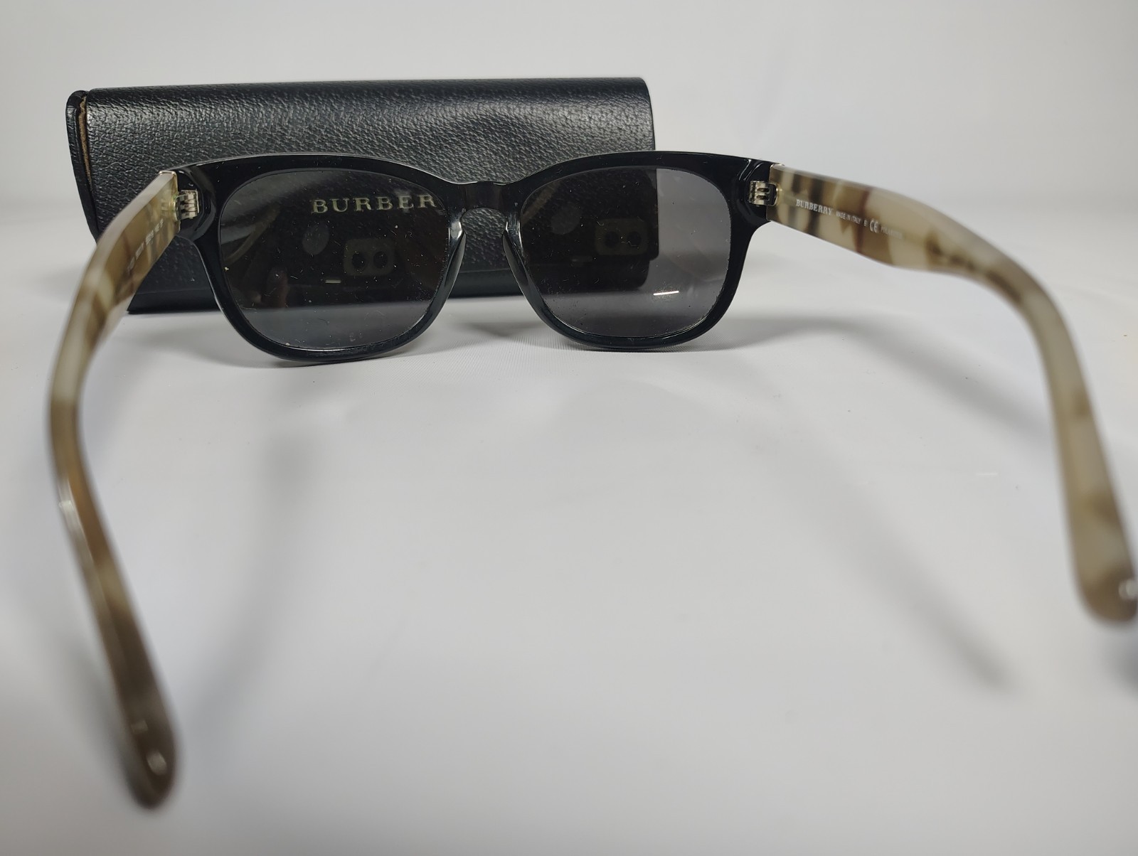 Burberry BE4226 3600/81 Polarized Sunglasses 55-18-145 Italy w/ Case