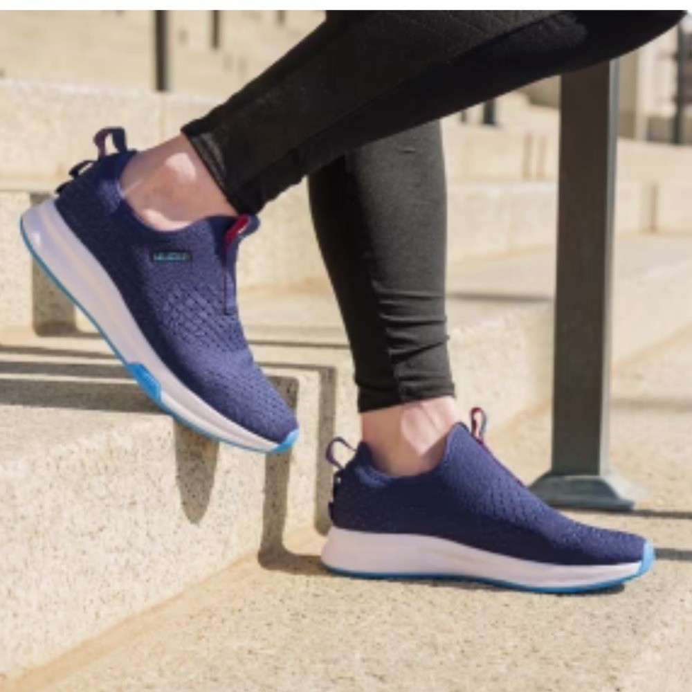 KURU Atom Slip On Deep Blue Comfort Sneakers size 9.5