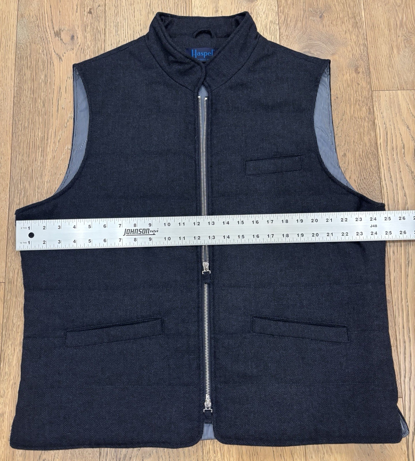 Haspel New Orleans Navy Quilted Wool Herringbone Vest Size XL