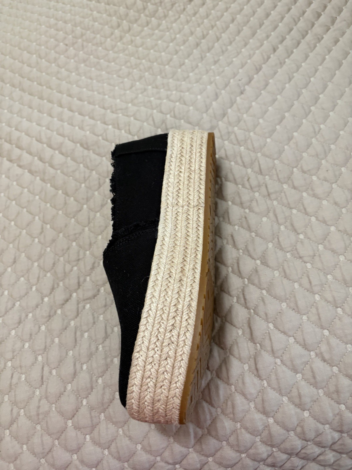 TOMS Women’s Valencia Platform Espadrille Slip-On Black 7.5M