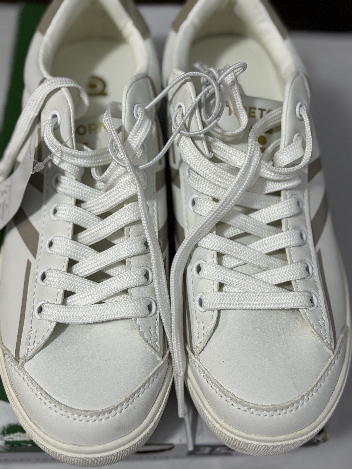 Tretorn Serve Memory Foam Footbed Sneakers Tennis Shoes White/Grey Size 7.5