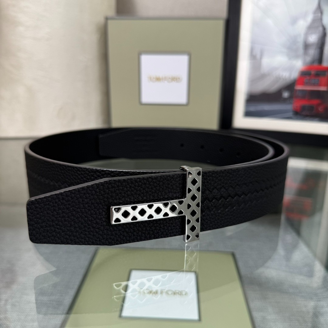 Authentic Tom Ford Reversible Leather T-Buckle Belt Luxury Designer Fashion