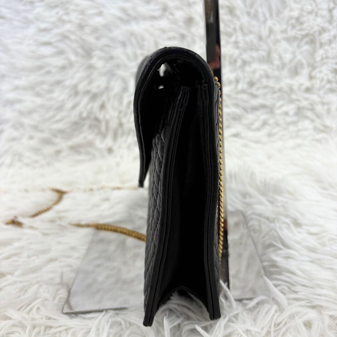 Bally Black Quilted Leather Chain Shoulder Bag Gold Hardware Flap Women