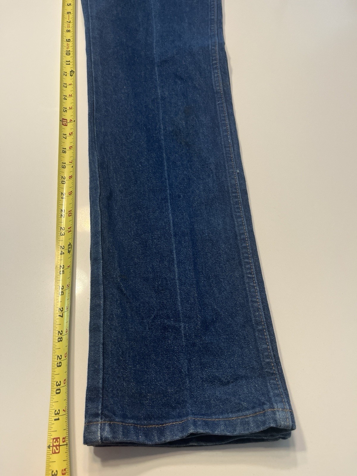 Vintage…Wrangler 14MWZG High Waisted Women’s Jeans…Sz 7 (26.5) X 32… Made in USA