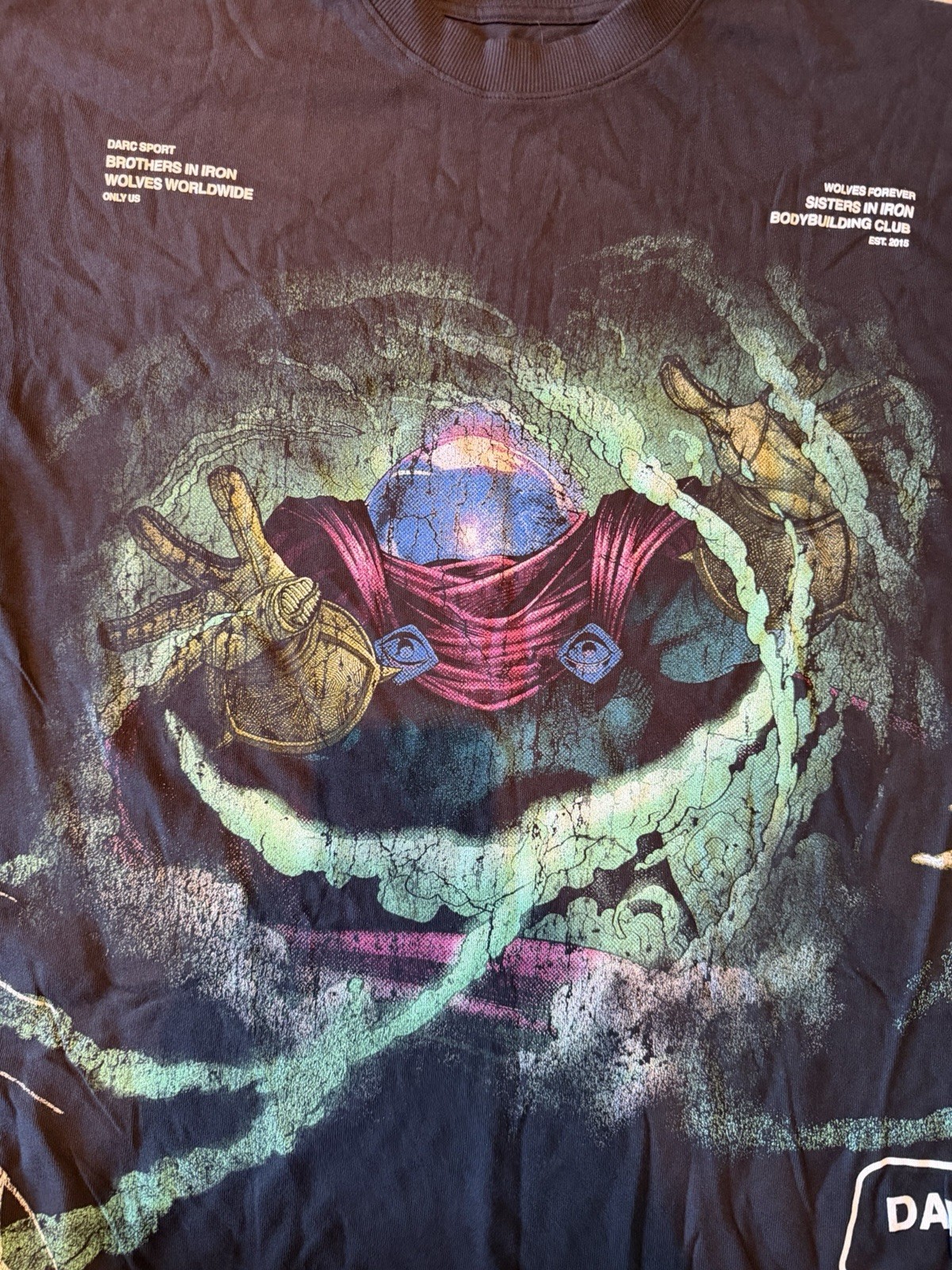 Darc Sport SIDE BY SIDE Marvel Mysterio t-shirt Size L. BRAND NEW WITH TAGS