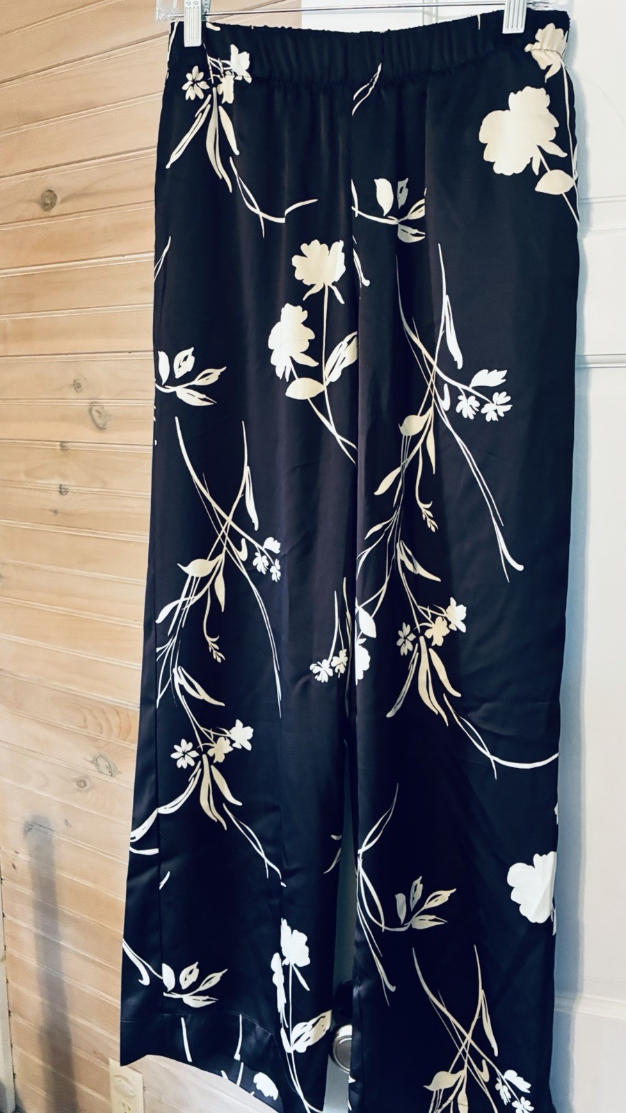 New Day Women’s Black/White Floral Wide-Leg Pull-On Pants Elastic Waist S