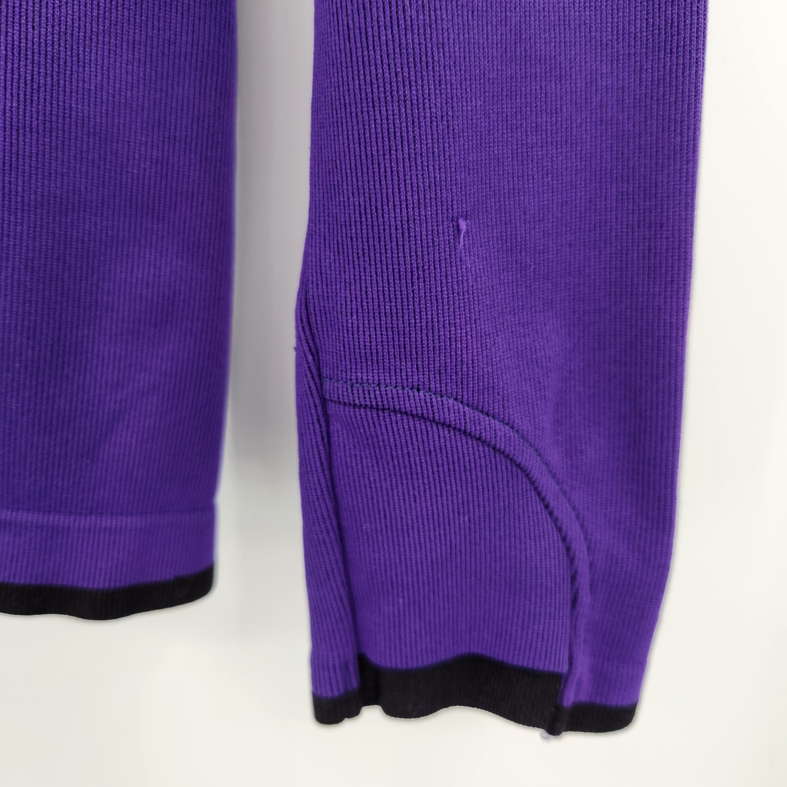 Athleta Flurry Downslope Turtleneck Top Womens Size Medium Purple Ribbed