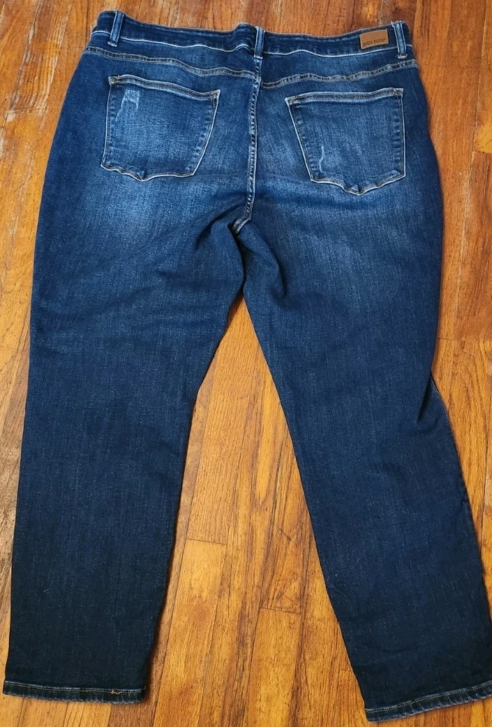 Judy Blue Jeans Slim Fit Womens 22W Stretch Denim Lite Distress 44X29 Free Ship