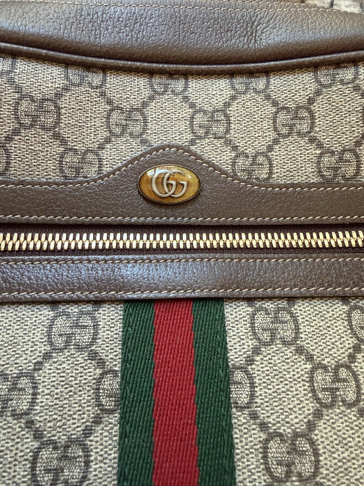 Gucci GG Supreme Monogram Ophidia Shoulder Bag