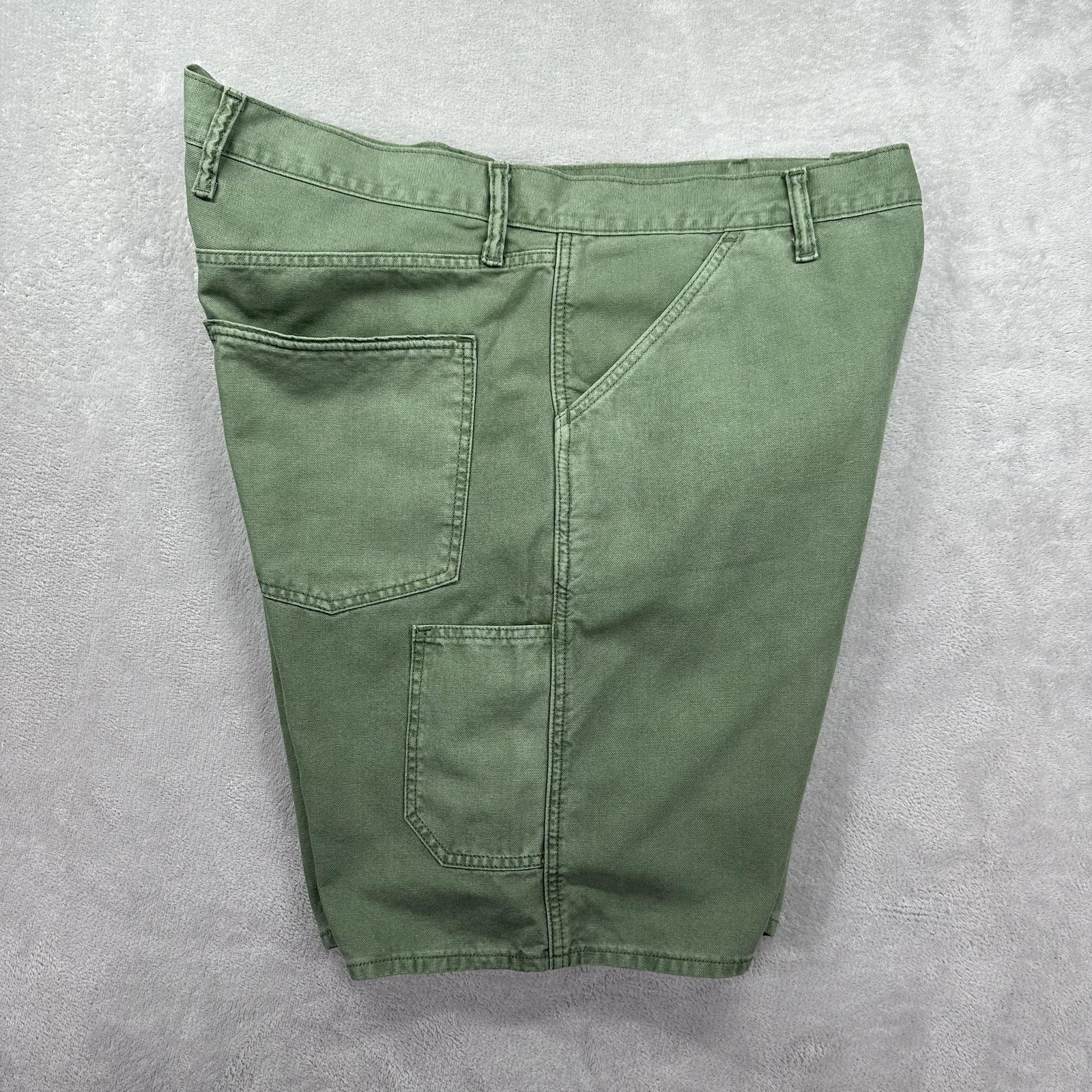 GAP Carpenter Shorts Mens 40 Twig Green Utility Canvas Hammer Loop Workwear