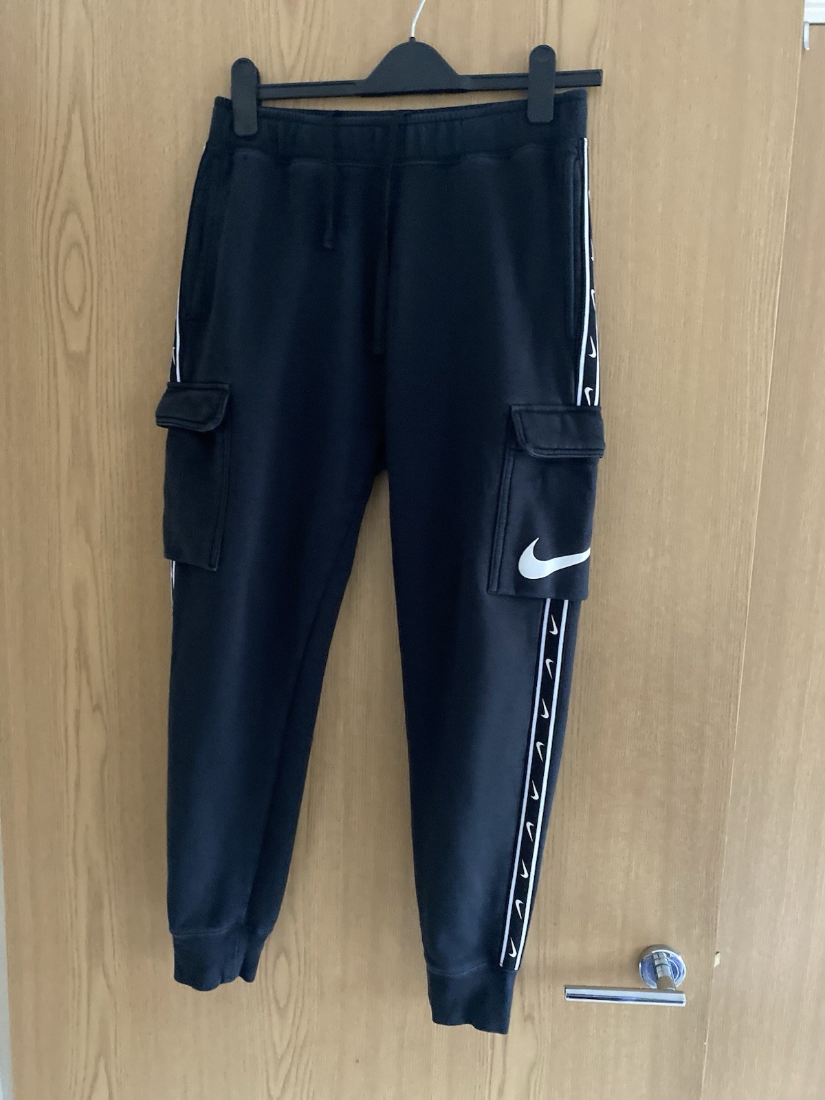 Nike Repeat Fleece Cargo Trouser Bottoms Size Small Waist 26 – 28″