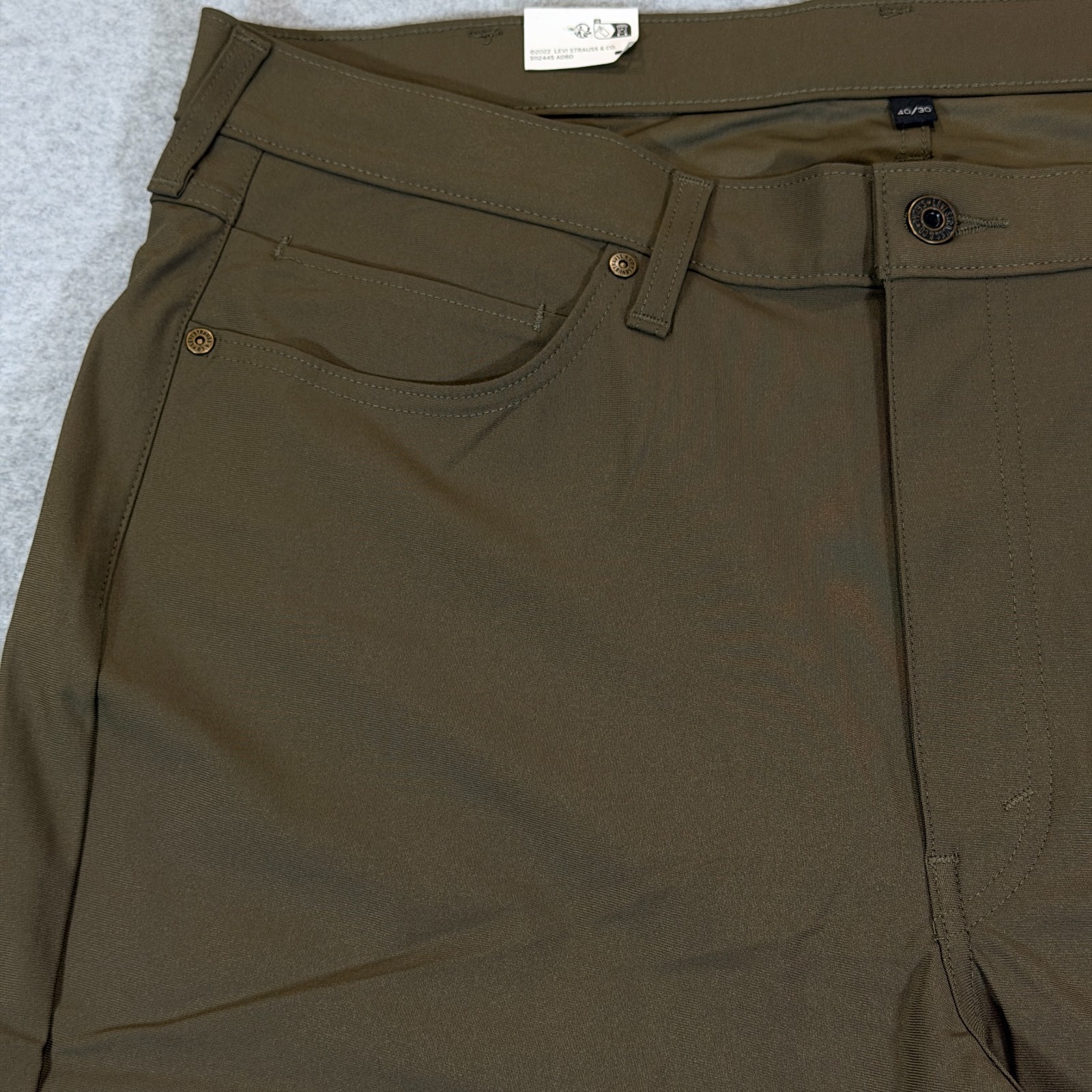 Levis Mens 514 Straight Fit Tech Pants Crocodile Brown Stretch Fit Cooling 40×30
