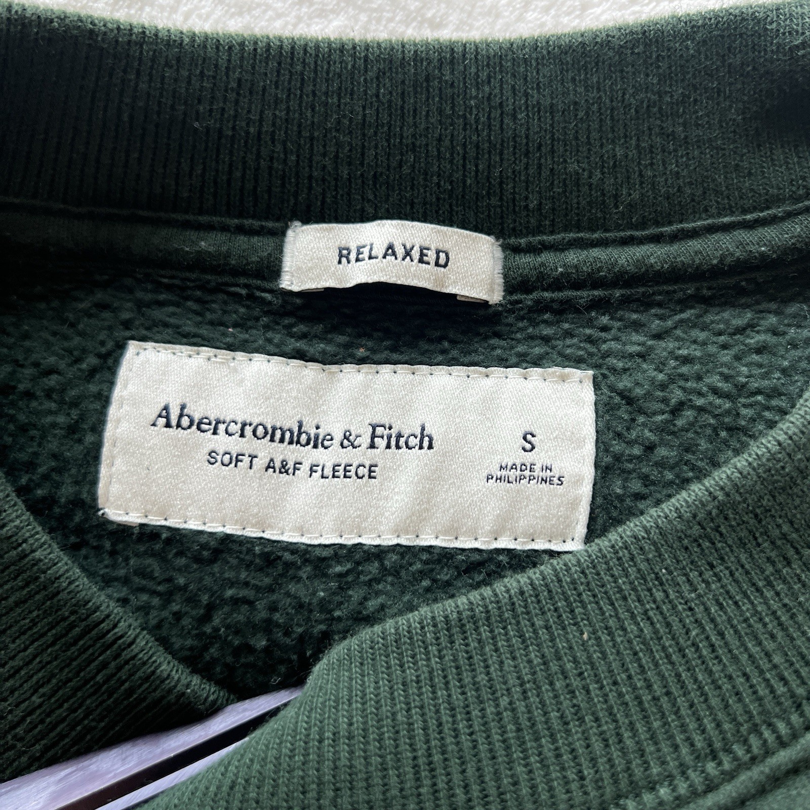 mock neck crew forest green cozy soft Abercrombie and Fitch sweatshirt classic