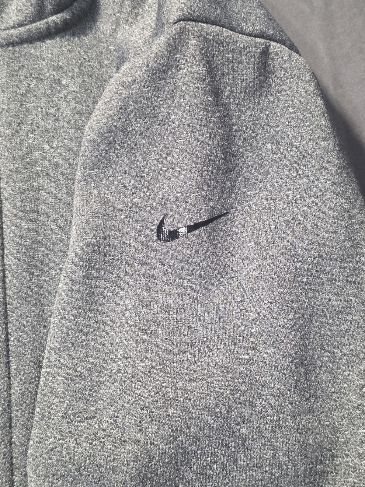 Nike Therma-FIT Full Zip Hoodie Jacket – Women’s Large – Gray/Black