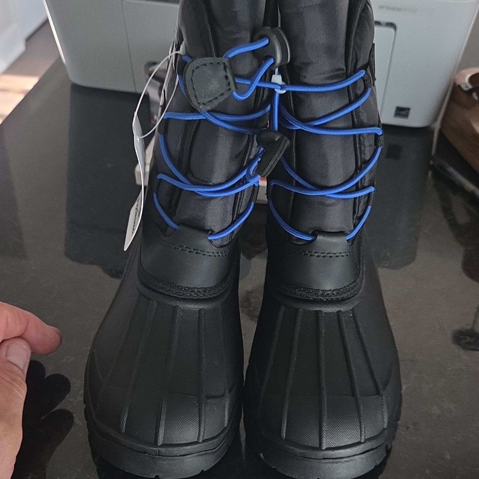Apakowa Unisex Ankle Snow Boots Black/Blue Lace-Up Nylon Upper Size 4 D