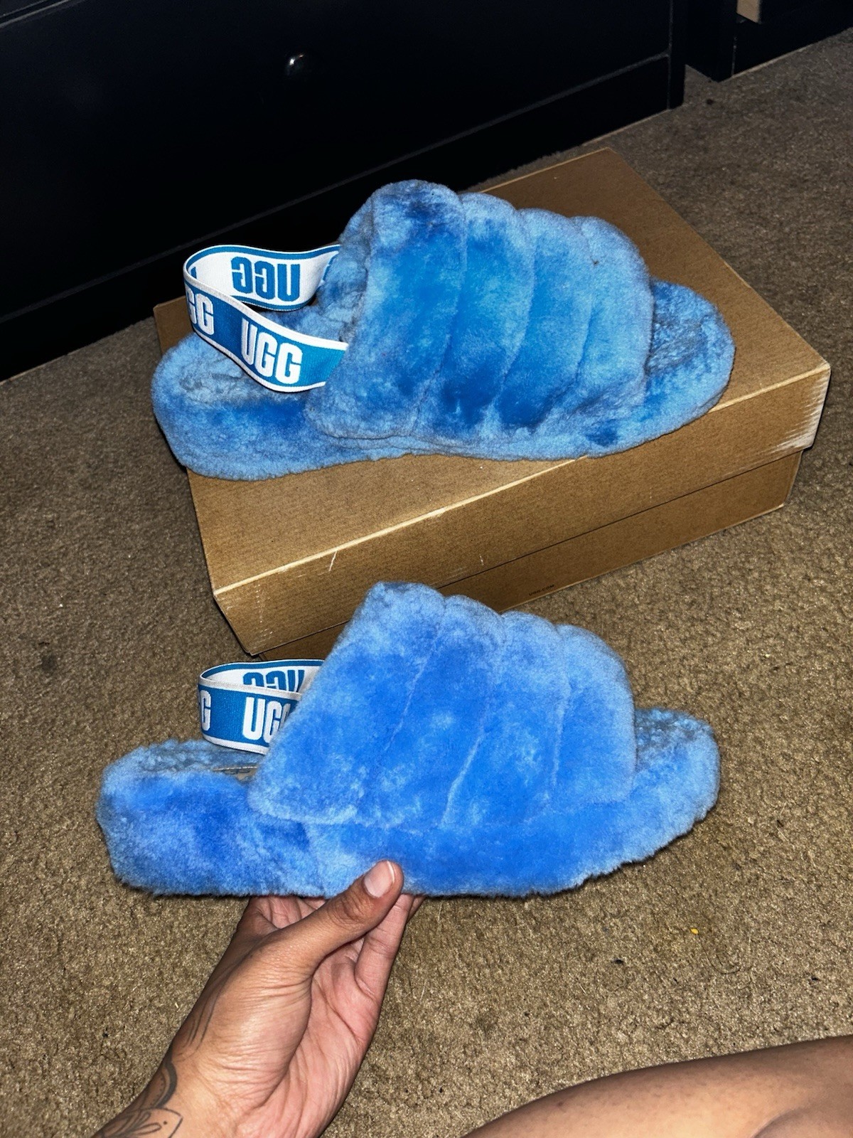 NEON BLUE FLUFF SLIDES *not available on UGG. $126 on StockX