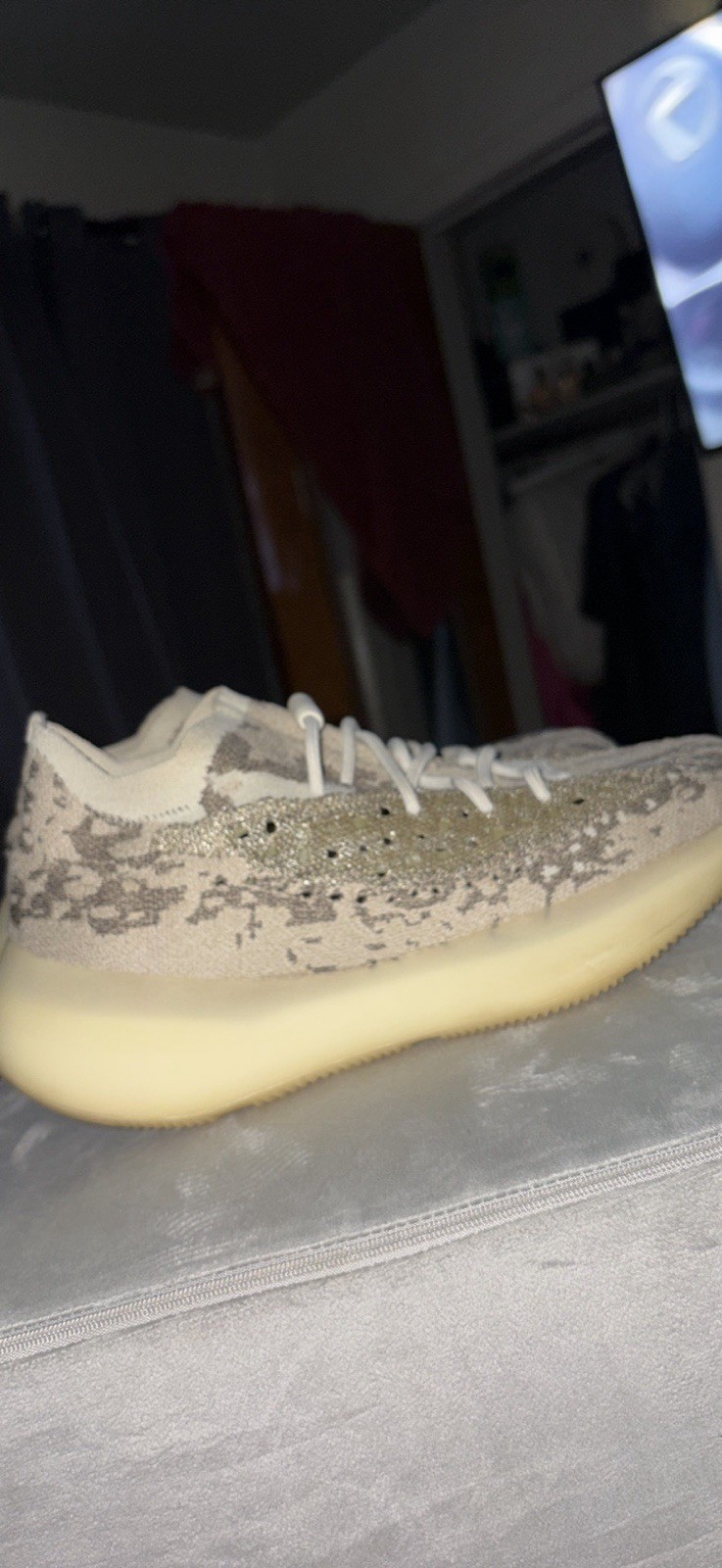 adidas Yeezy Boost Low Top Lace Up Athletic Sneaker Rubber Sole Beige/Gray