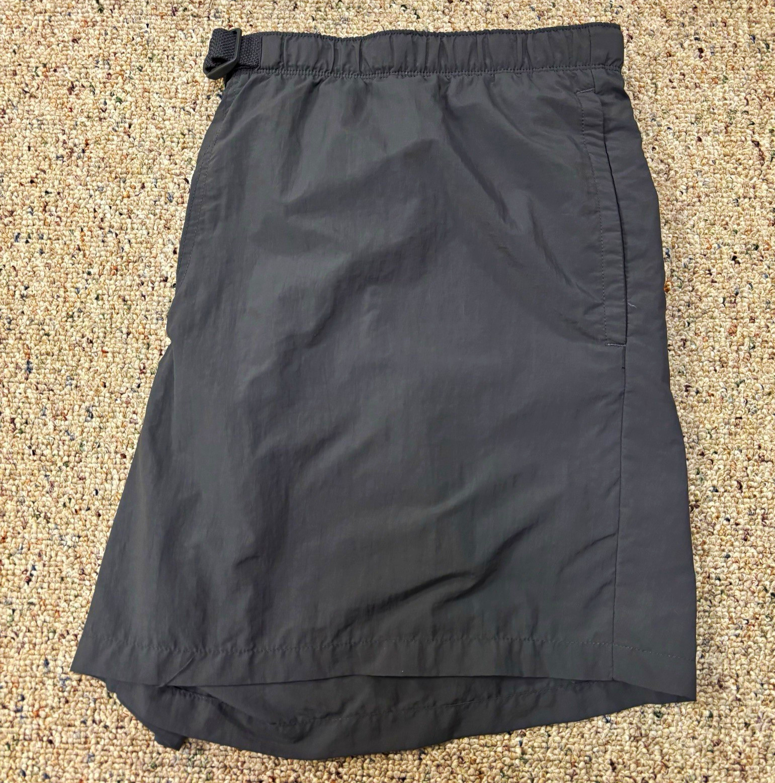 Columbia Omni-Shade Men’s Solid Gray Shorts XXL Lined Elastic Waist