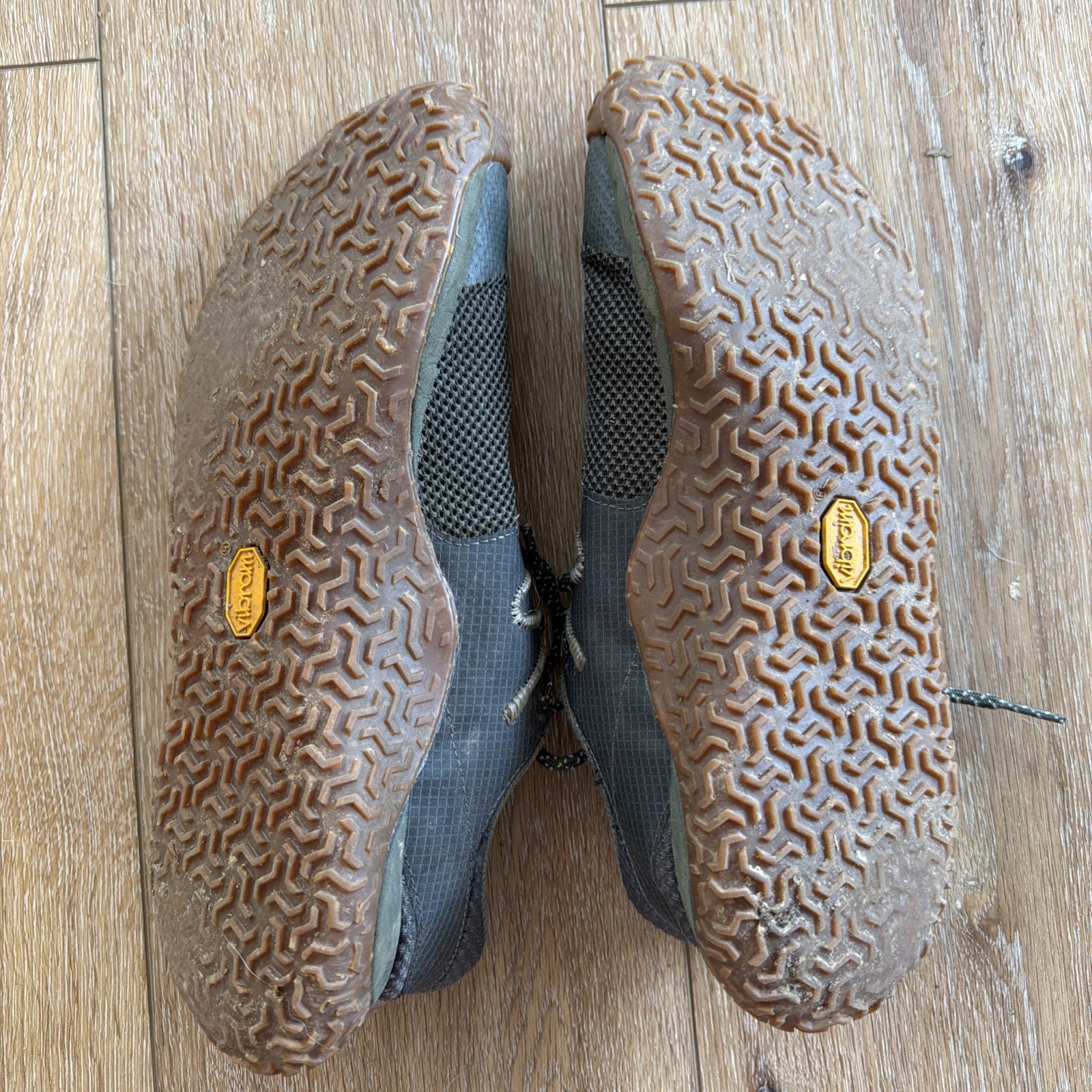 Merrell Trail Glove 7 Barefoot Hiking Shoes Men’s J067655 Pine/Gum Vibram M9.5