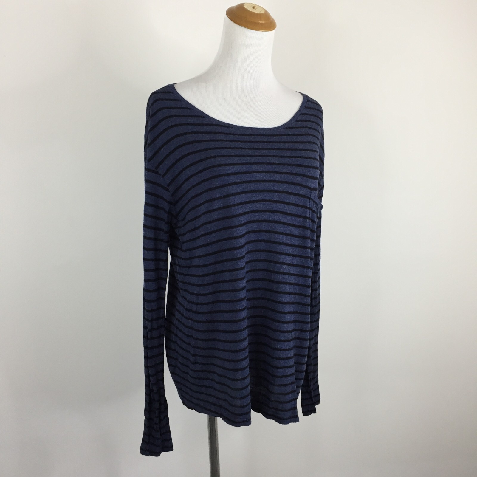 VINCE Womens sz Small/Medium Dark Blue Black Striped Long Sleeve Shirt