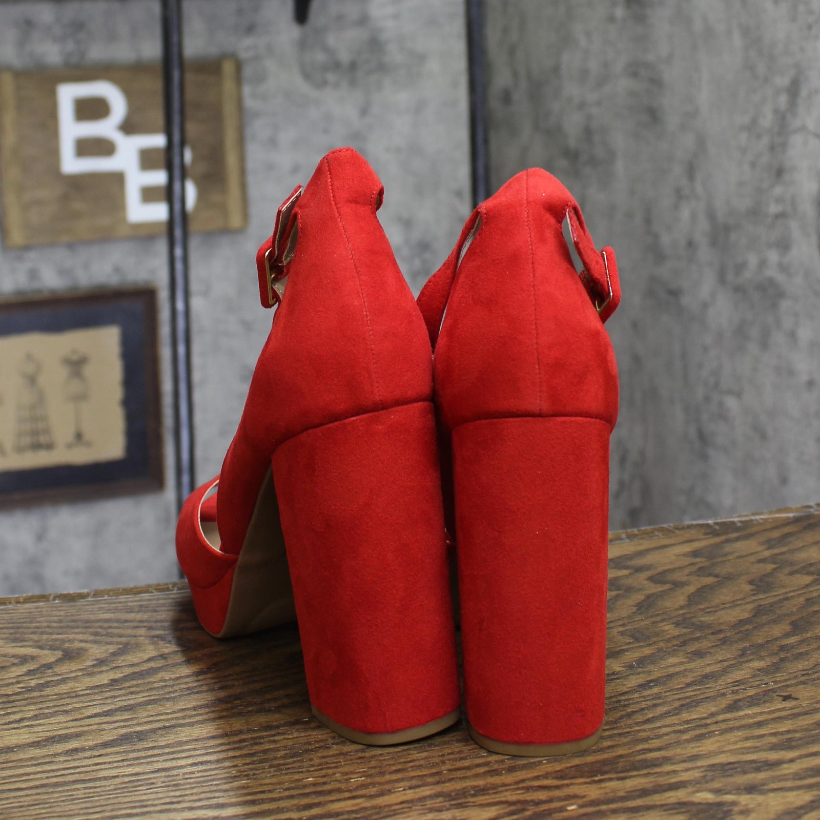 sun + Stone Womens Reemaa Platform Sandals Open Toe Micro Suede Red 12M