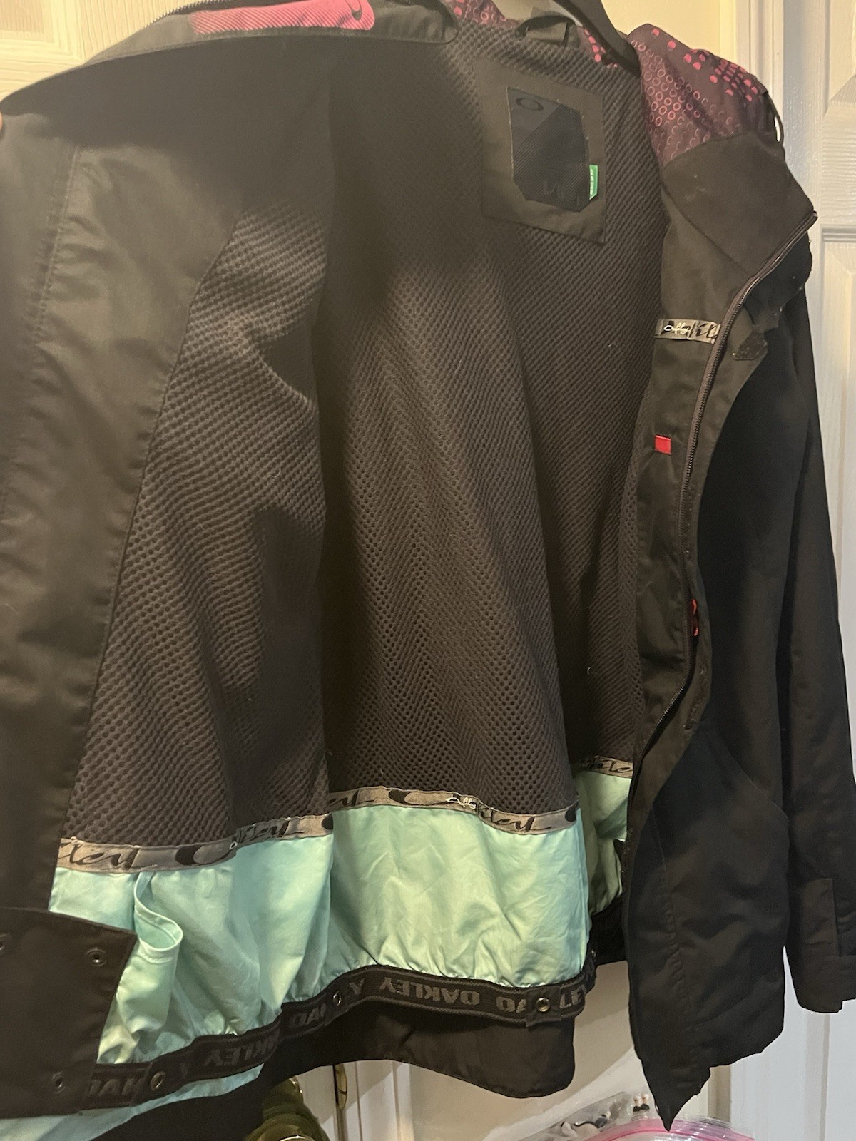 Oakley Thinsulate Ski Parka Jacket Large loose Fit Snow Gorpcore