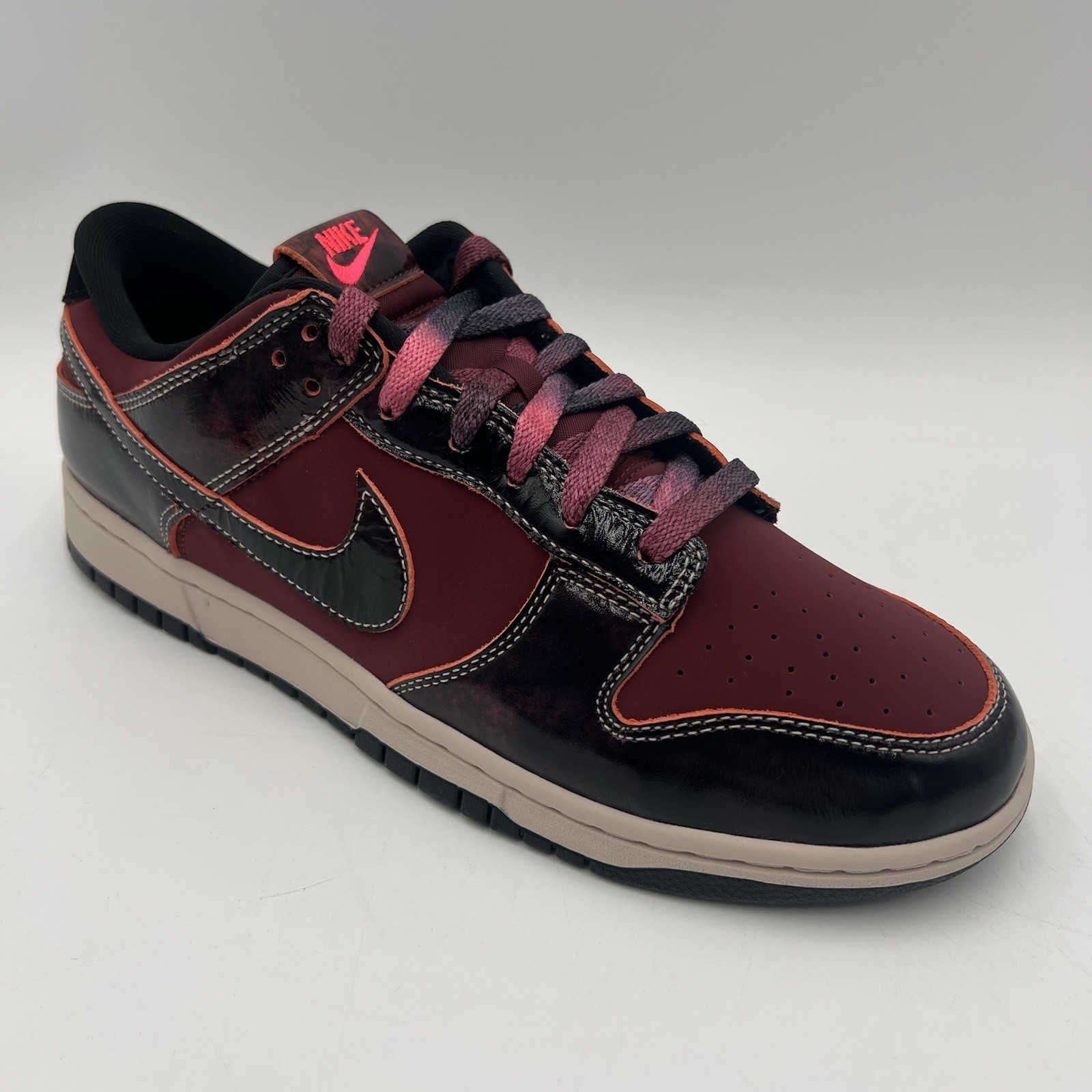 Nike Dunk Low SE Panda Monium Pack Red HQ1965 600 Mens Size 10.5 NEW Sneakers